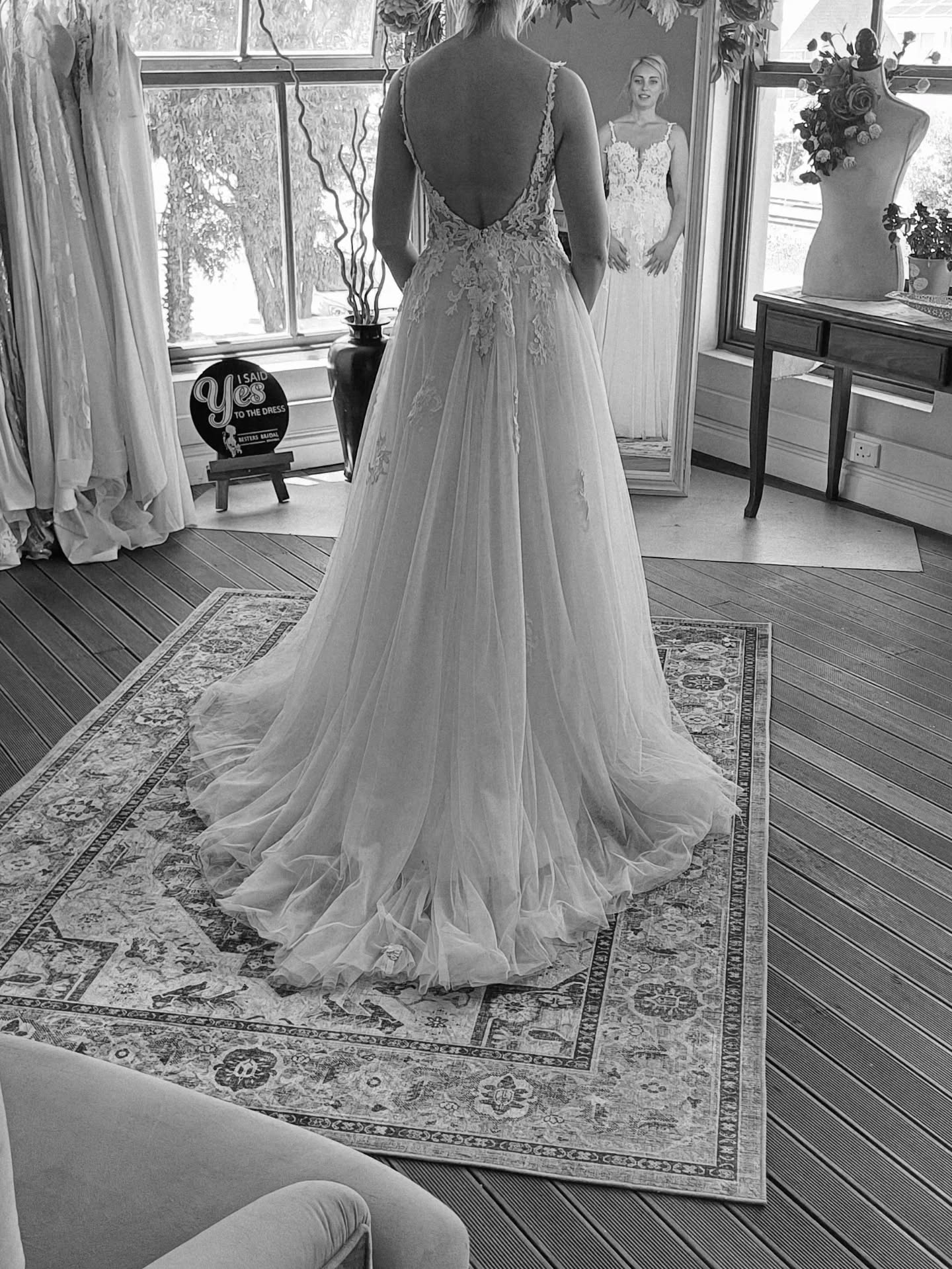 ANJEE Besters' Bridal Boutique Hire Gown