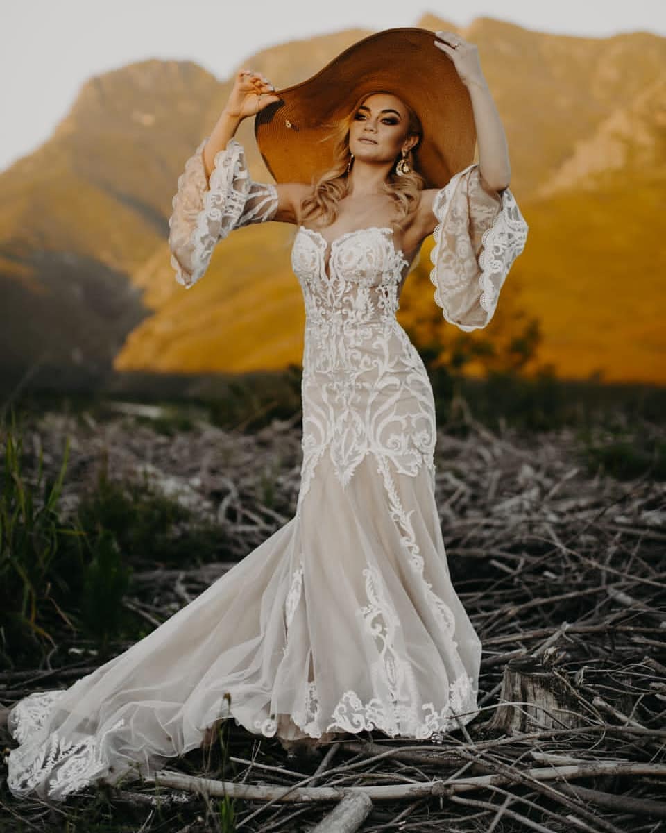 BOHO LACE WEDDING GOWN