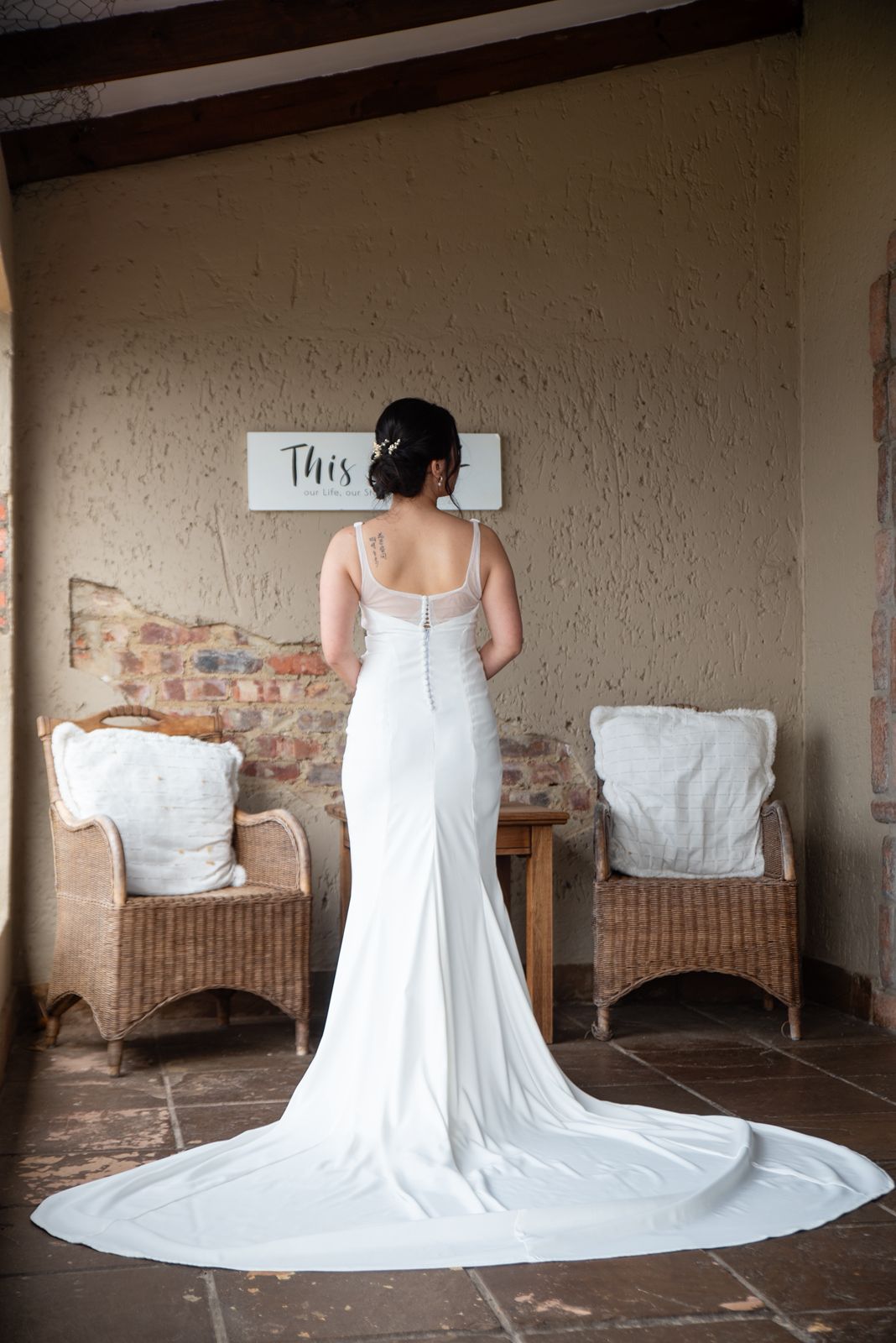 JO-ANNE Besters' Bridal Boutique Hire Gown