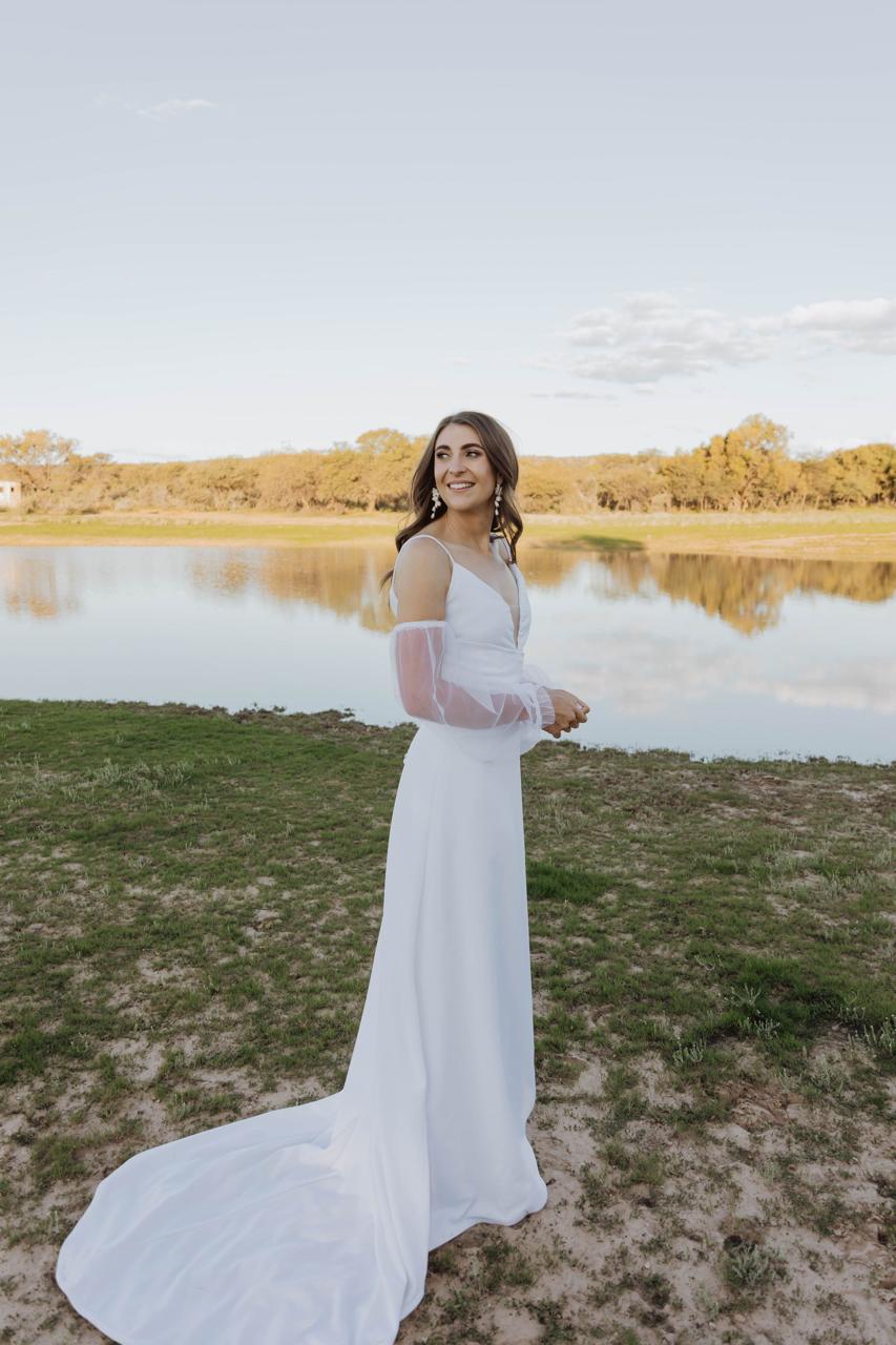 JEAN-MARI Besters' Bridal Boutique Hire Bridal Gown 