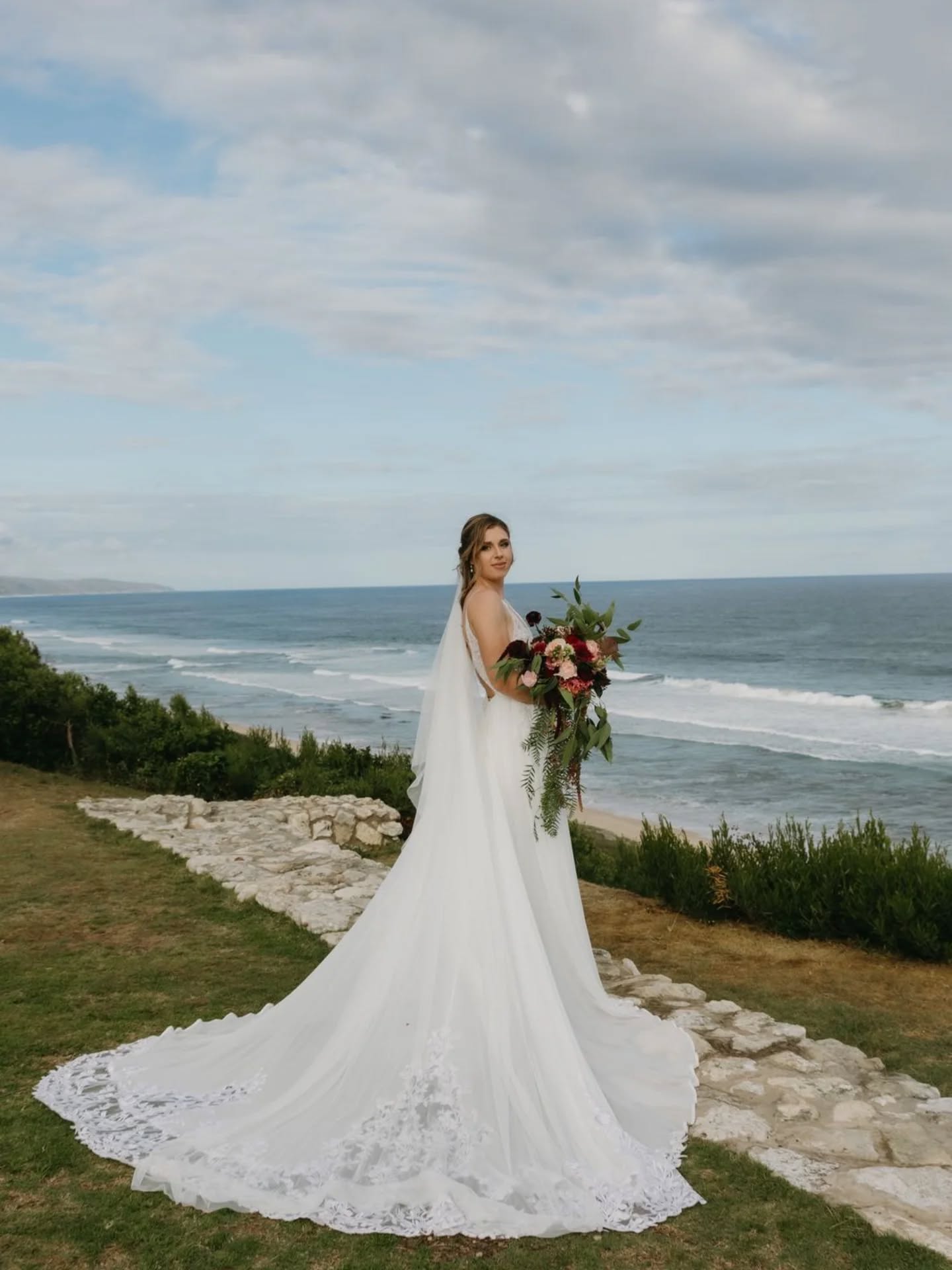 ANGELIQUE Besters' Bridal Boutique Hire Bridal Gown 