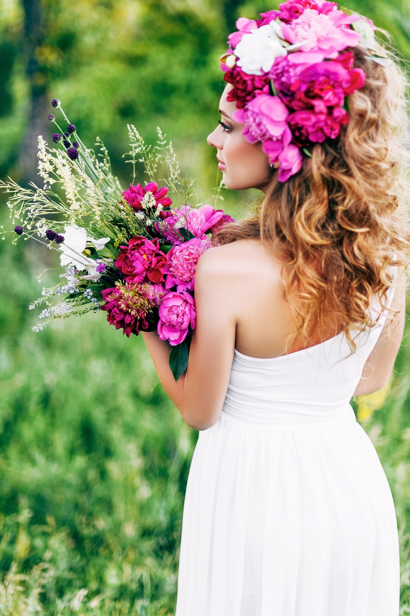 Besters' Bridal Boutique – Custom & Hire Bridal Dresses | Contact: info@bestersbridal.co.za | Visit: www.bestersbridalboutique.com