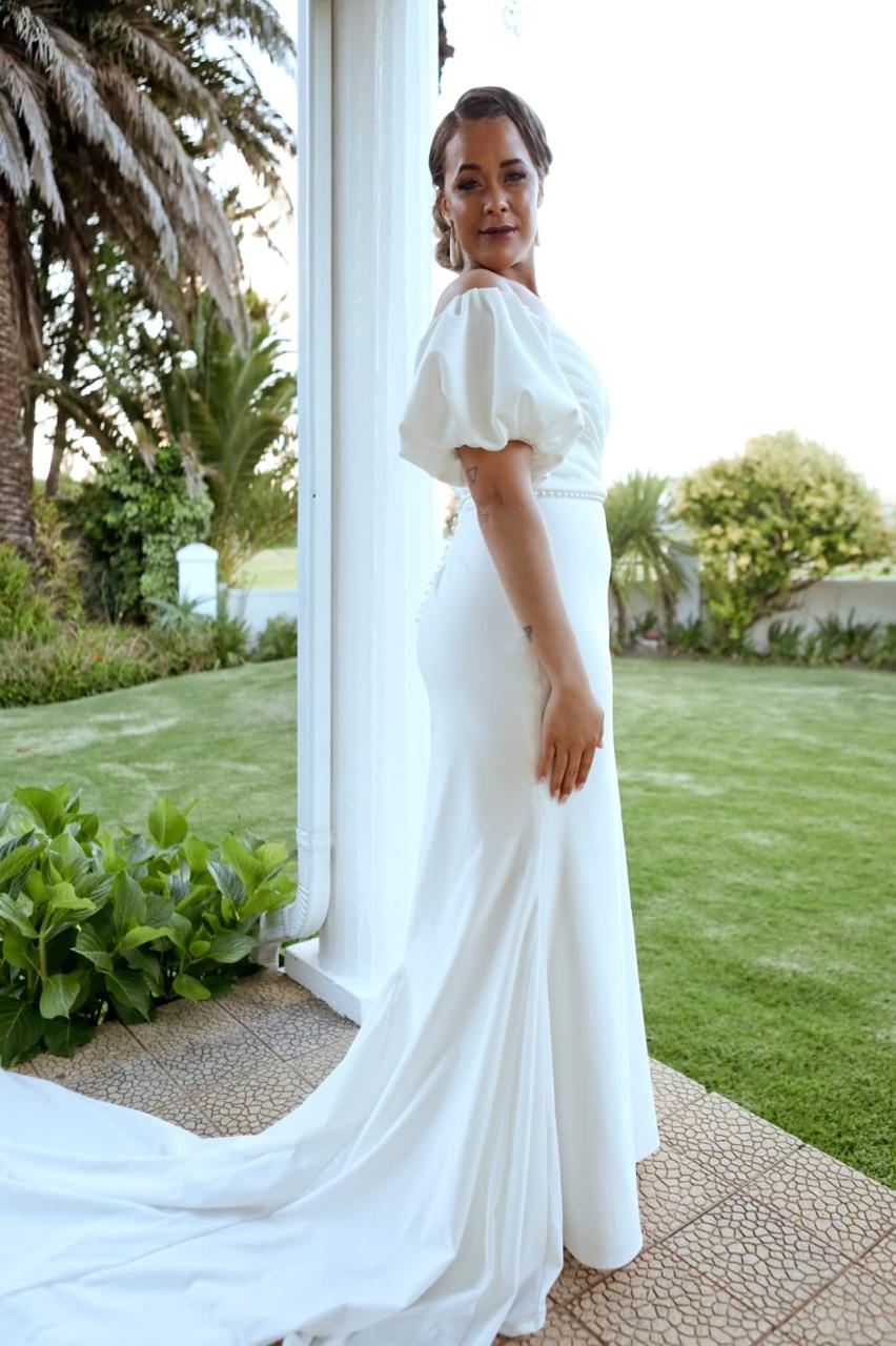 MICHAELA Besters' Bridal Boutique Hire Bridal Gown 