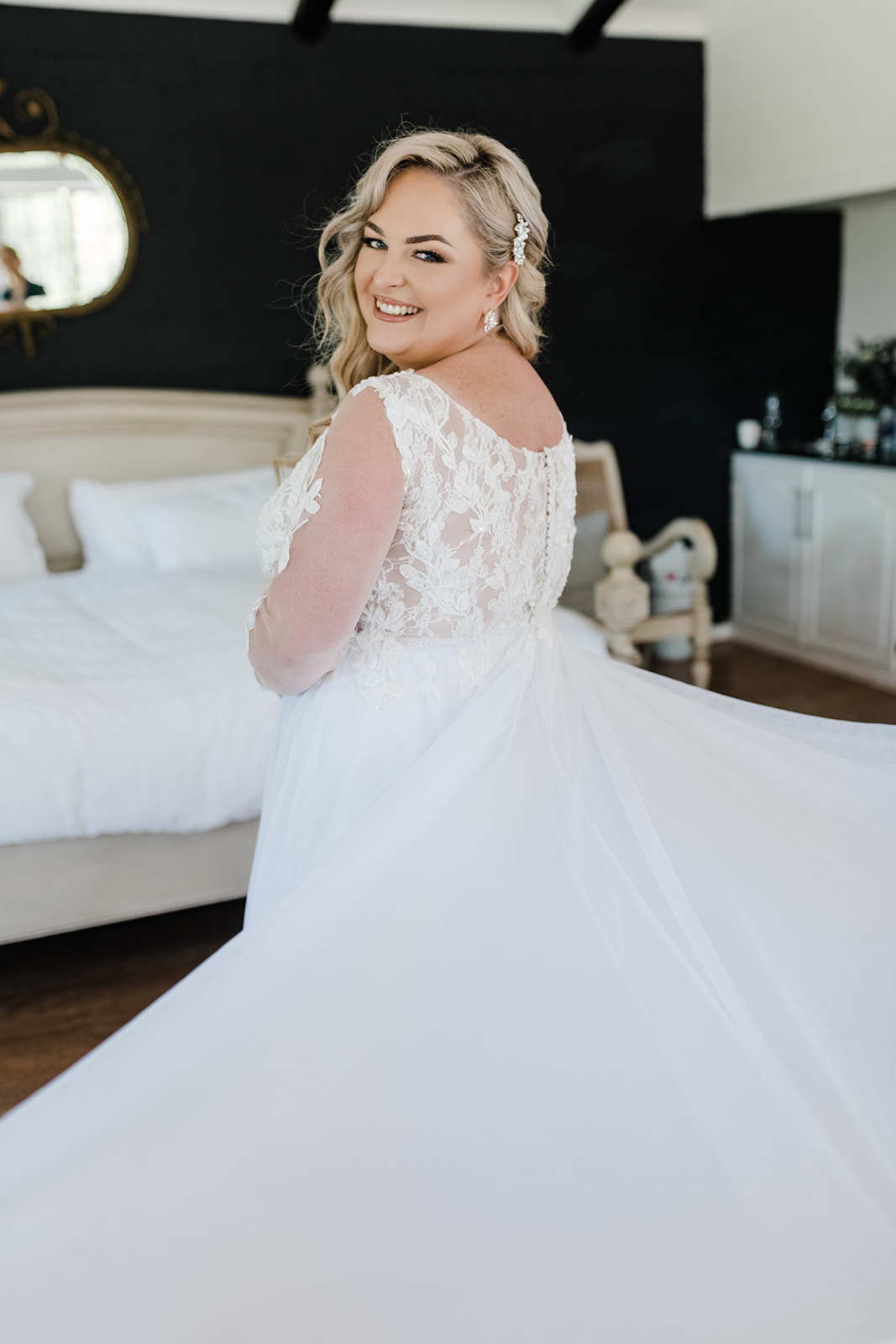 SAM Besters' Bridal Boutique Hire Gown