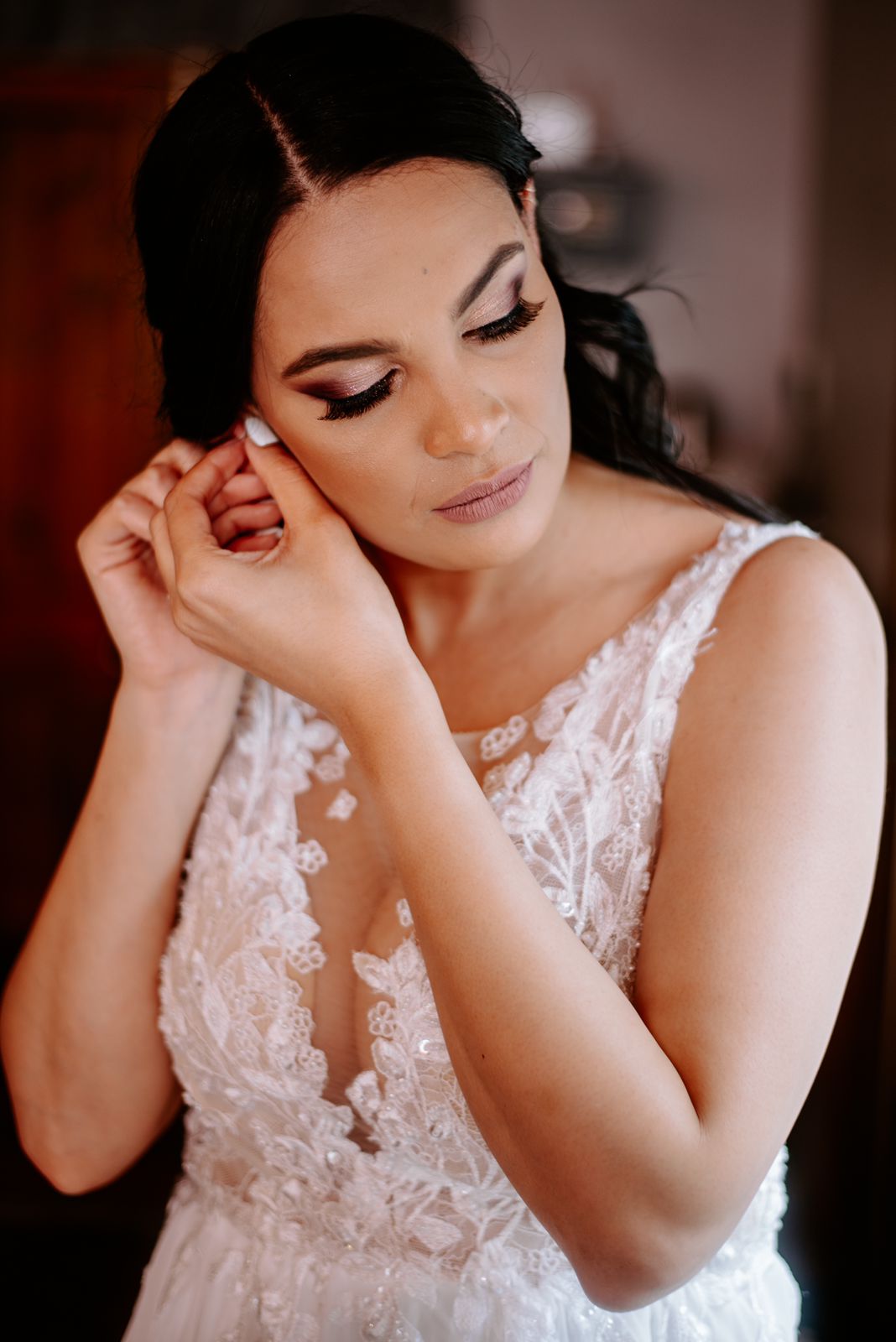 LAUREN Besters' Bridal Boutique Hire Gown