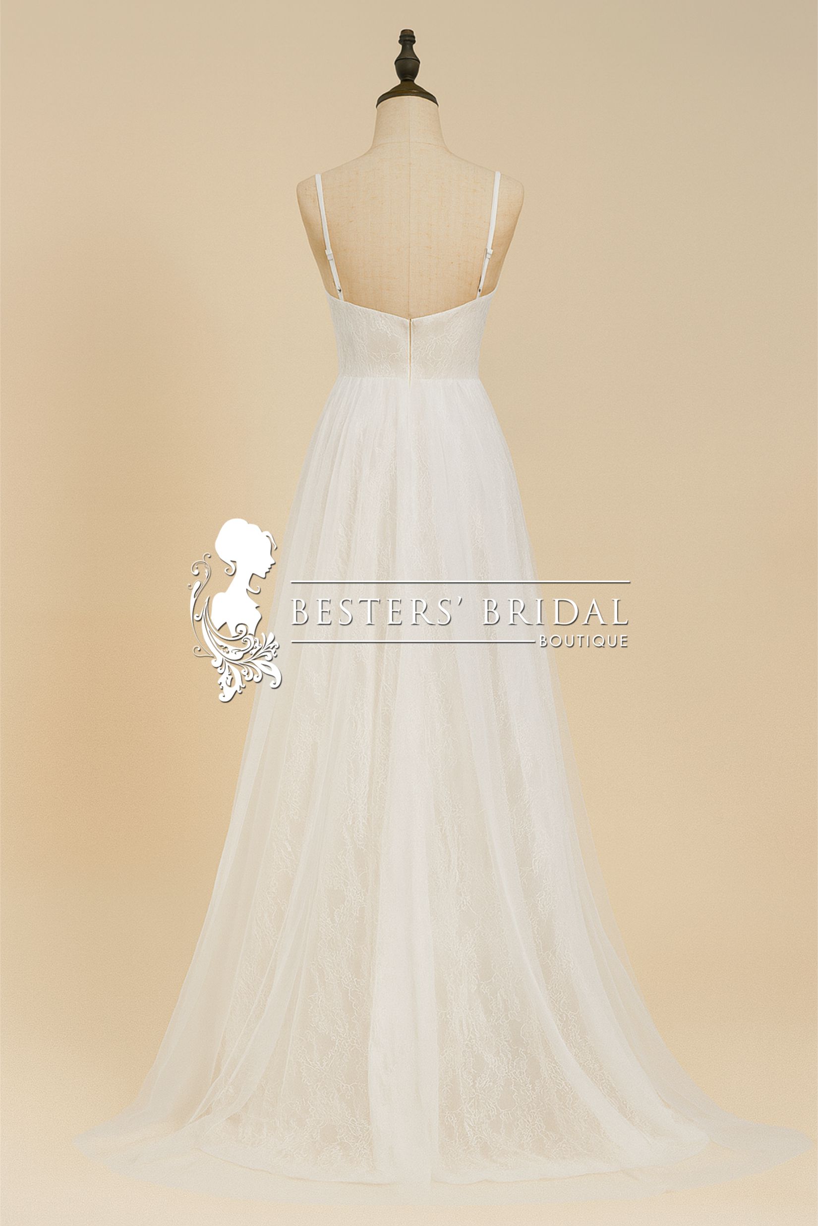 Spaghetti Strap Waist Pearl Sweetheart Collar Tulle Wedding Dress with Lace