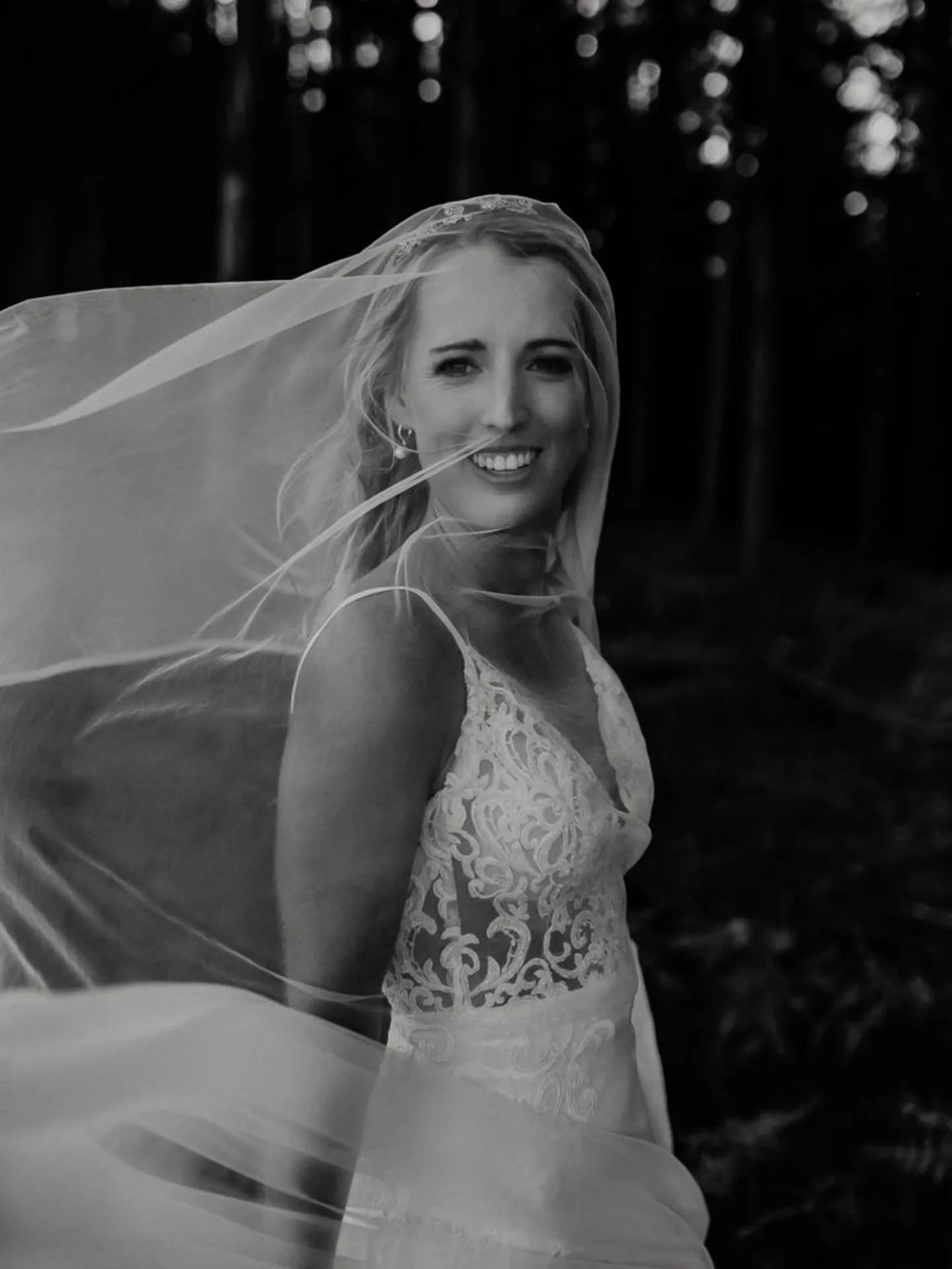 MIRALDE Besters' Bridal Boutique Hire Bridal Gown