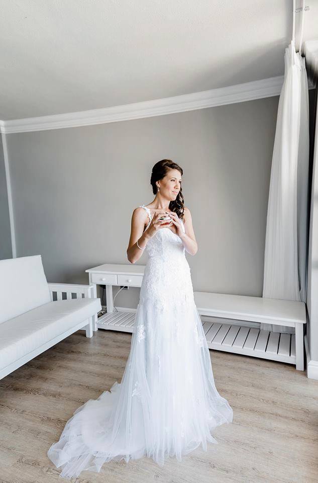 lace and tulle sheath wedding dress